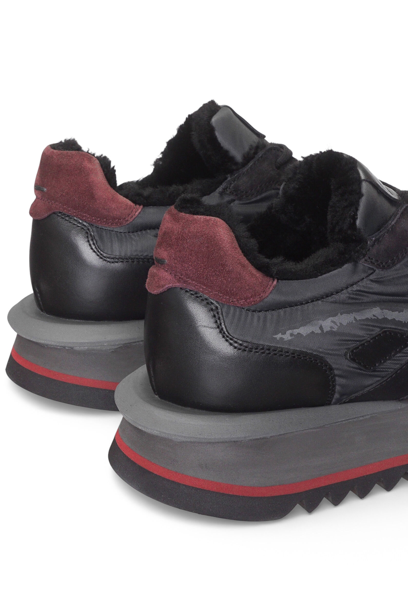 Кроссовки муж. АРТ.48510-B,чер-сер,н.к-з-тек/н.мех