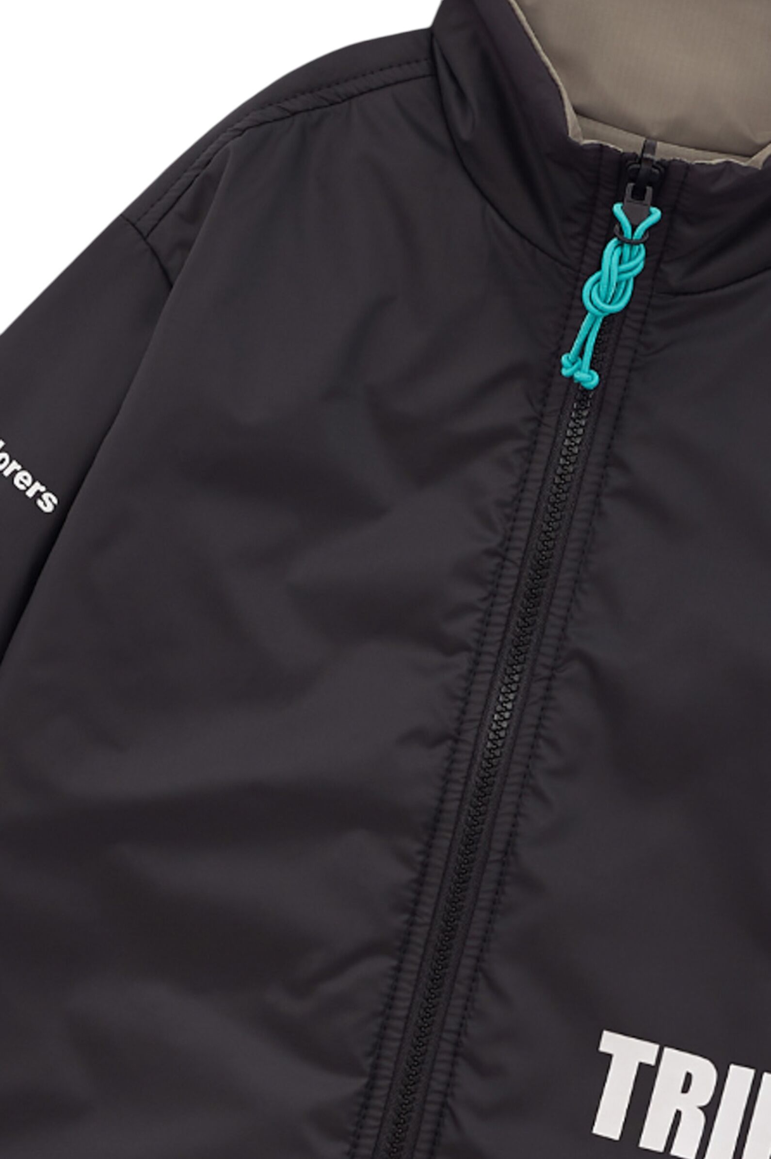 Куртка мал. АРТ.251095,чер-сер,пэ